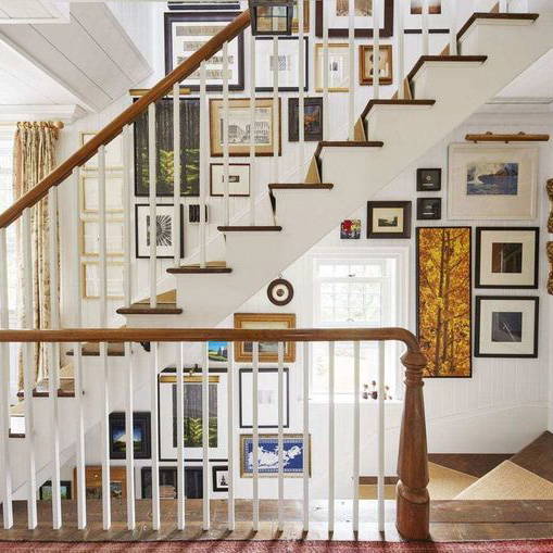 How to Spruce Up a Staircase